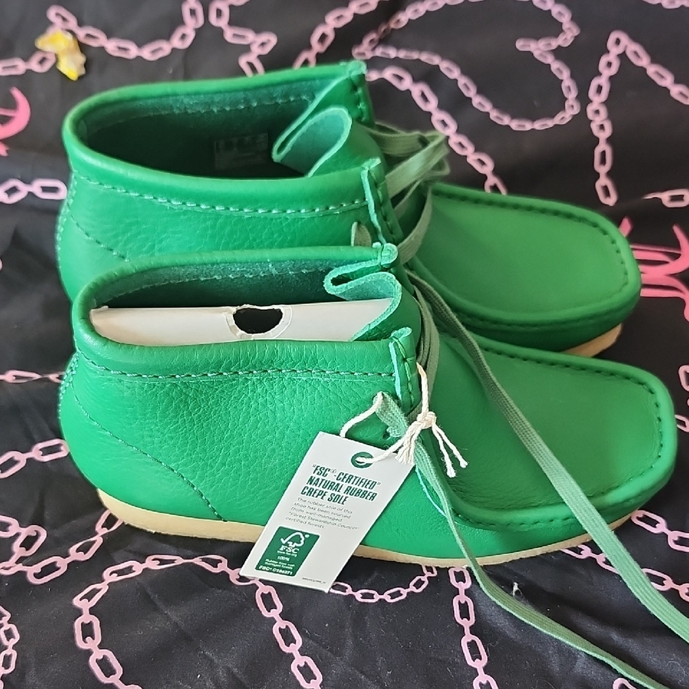 Green Woman Clarks